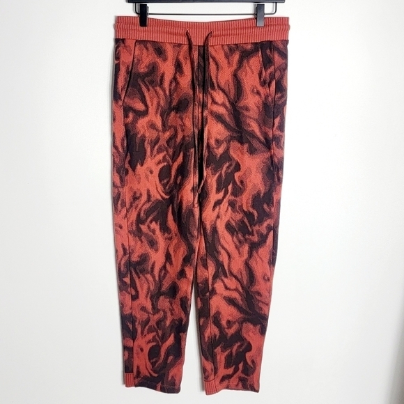 NWT TWENTY MONTREAL Flames Hyper Reality Knit Sweatpants - Picture 2 of 9